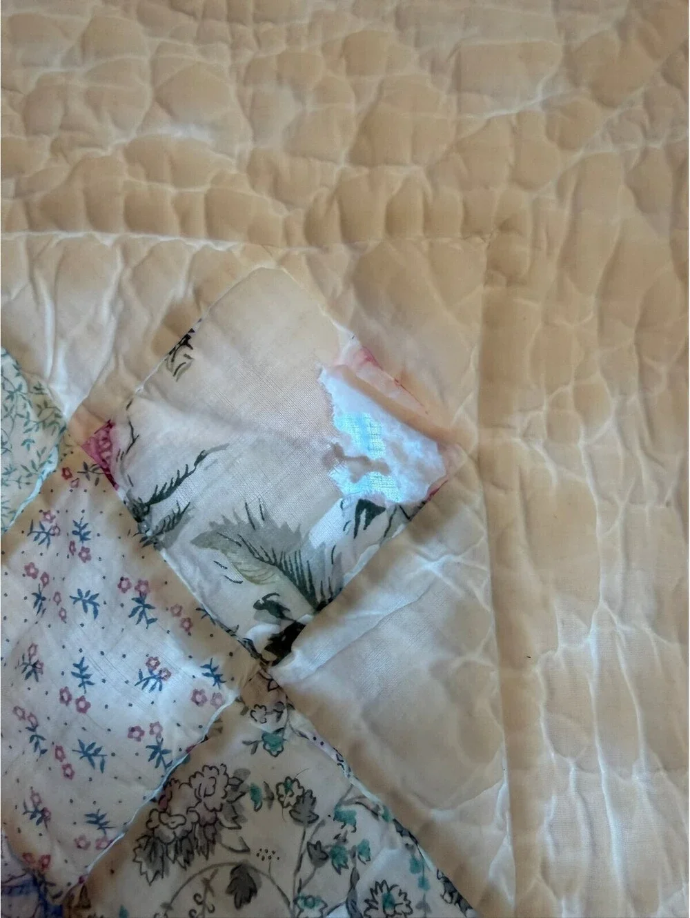 Vintage Impressions Patchwork Quilt Full Queen 80x82 w/ Matching Pillow Sham